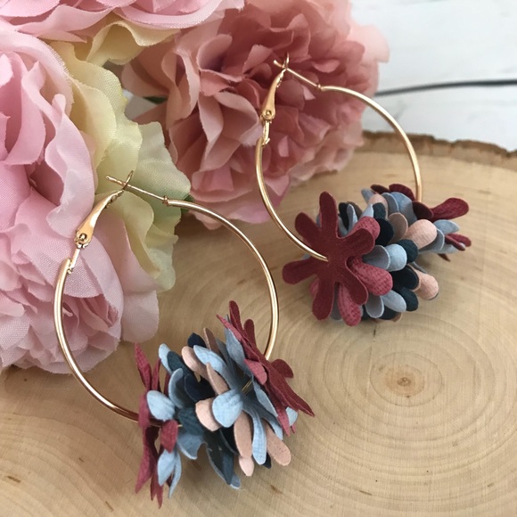 Boho Spring Flower Petal Gold Hoop Earrings - Picture 2 of 6